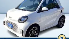 Bianco pastello Usata 2021 Smart ForTwo Electric Drive Passion Tre volumi | 14.500 € (Buon prezzo)