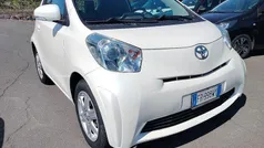 Bianco Usata 2010 Toyota iQ Sol Due volumi | 4500 € (Buon prezzo)