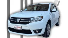 Usata 2013 Dacia Sandero Lauréate Due volumi | 5980 € (Buon prezzo)