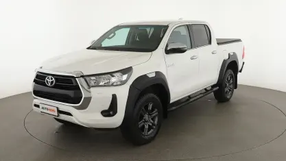 Usata Toyota HiLux Lounge 150 CV (110 kW) 2022 Bianco Pick-up