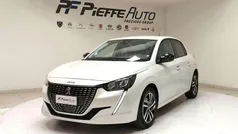 Bianco perla Usata 2022 Peugeot 208 Allure Due volumi | 16.800 € (Buon prezzo)