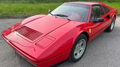 Usata Ferrari 328 270 CV (198 kW) 1987 Rosso Cabrio