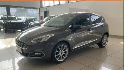 Usata 2019 Ford Fiesta Vignale Berlina | 12.599 € (Buon prezzo)