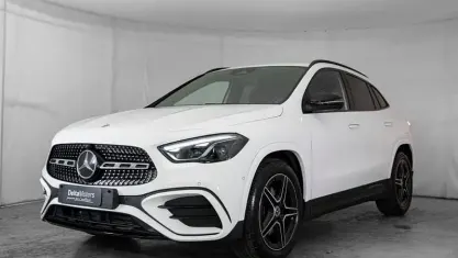Nuova Mercedes GLA200 150 CV (110 kW) 2026 Nero SUV