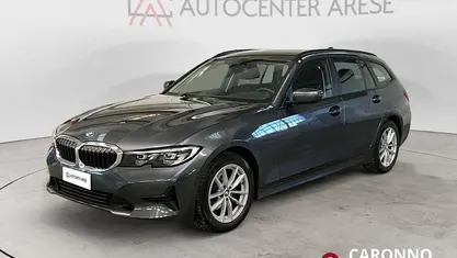 Grigio metallizzato Usata 2021 BMW 320 Advantage Station wagon | 28.900 € (Buon prezzo)