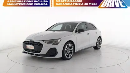Usata Audi A3 S-Line 150 CV (110 kW) 2025 Bianco ghiacciaio metallizzato Berlina