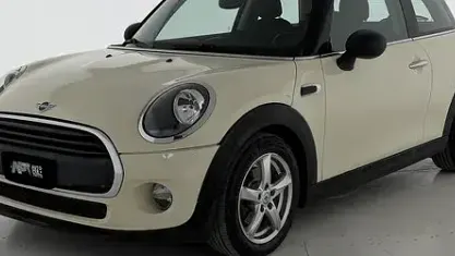 Usata Mini ONE 75 CV (55 kW) 2020 Utilitaria