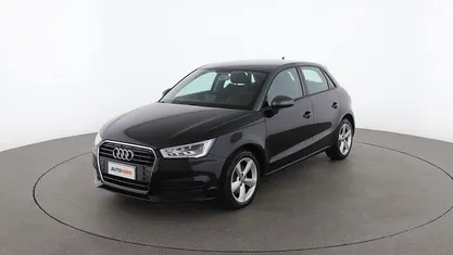 Nero Usata 2015 Audi A1 Sportback Due volumi | 14.099 € (Buon prezzo)