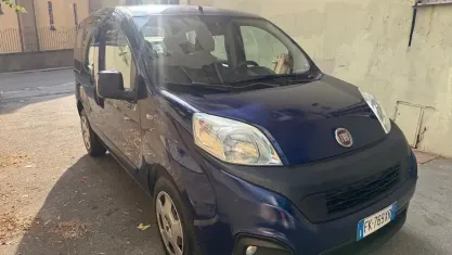 Usata Fiat Qubo Lounge 80 CV (58 kW) 2017 Blu Monovolume