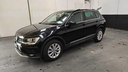 Usata VW Tiguan Business 150 CV (110 kW) 2019 Grigio scuro SUV