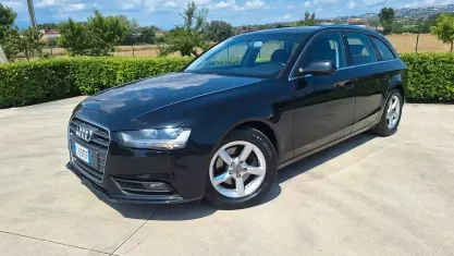Usata Audi A4 143 CV (105 kW) 2012 Nero Station wagon
