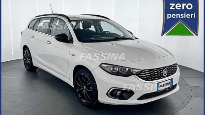 Usata 2017 Fiat Tipo Lounge Station wagon | 10.800 € (Cara)