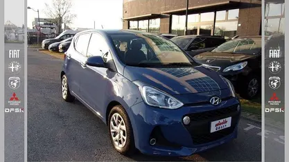 Usata Hyundai i10 Comfort 67 CV (49 kW) 2017 Blu Utilitaria