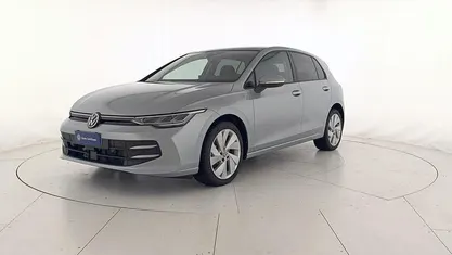 Usata 2024 VW Golf Edition Berlina | 25.900 € (Ottimo prezzo)