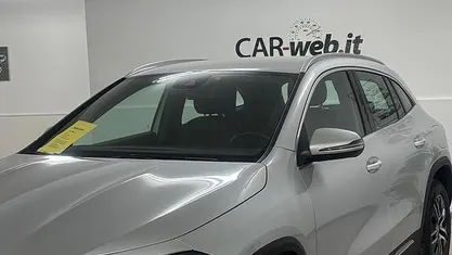 Usata Mercedes GLA200 Executive 150 CV (110 kW) 2023 Grigio SUV