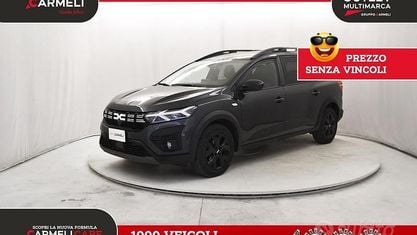 Käytetty Dacia Jogger Essentiel 101 HP (74 kW) 2023 Harmaa Tila-auto