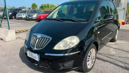 Usata Lancia Musa 77 CV (56 kW) 2009 Nero Monovolume