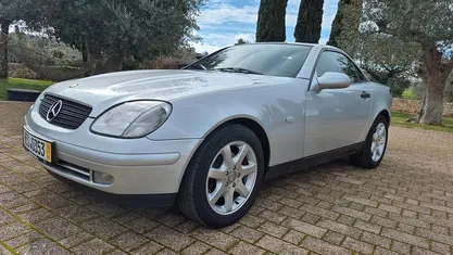 Usata Mercedes SLK200 135 CV (99 kW) 1999 Grigio Cabrio