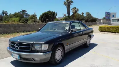 Usata Mercedes 560 299 CV (219 kW) 1988 Nero Coupé