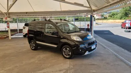 Usata Fiat Qubo Trekking 80 CV (58 kW) 2017 Nero Monovolume