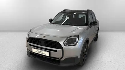 Melting silver Usata 2025 Mini Countryman Essential SUV | 36.500 € (Buon prezzo)