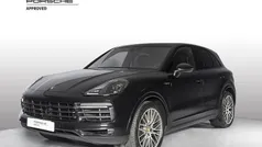 Nero cromite metallizzato Usata 2023 Porsche Cayenne Platinum Edition SUV | 69.900 €