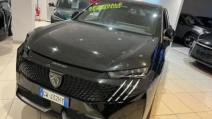 Usata 2024 Peugeot 3008 GT SUV | 29.700 € (Buon prezzo)