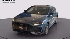 Chrome blue Usata 2022 Ford Focus ST-Line Tre volumi | 19.970 € (Buon prezzo)