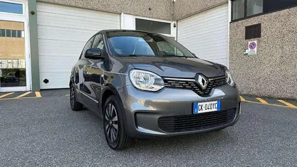 Cosmic grey Usata 2022 Renault Twingo Techno Due volumi | 11.900 € (Buon prezzo)