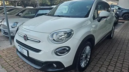 Bianco Usata 2021 Fiat 500X Cross SUV | 15.800 € (Molto cara)