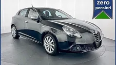 Nero Usata 2013 Alfa Romeo Giulietta Distinctive Due volumi | 9800 € (Buon prezzo)