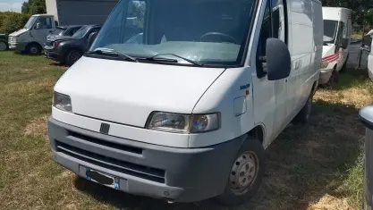 Usata Fiat Ducato 14 122 CV (89 kW) 2000 Bianco Furgone