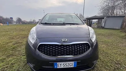 Usata Kia Venga Active 90 CV (66 kW) 2015 Utilitaria