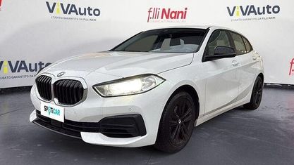 Usata BMW 118 Advantage 140 CV (102 kW) 2020 Bianco Utilitaria