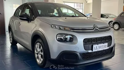 Usata Citroën C3 Feel 82 CV (60 kW) 2018 Gray Utilitaria