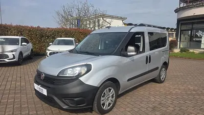 Usata Fiat Doblò S 120 CV (88 kW) 2020 Monovolume