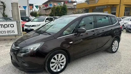 Usata Opel Zafira Cosmo 150 CV (110 kW) 2014 Monovolume
