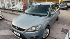 Grigio Usata 2009 Ford Focus Station wagon | 2750 € (Buon prezzo)