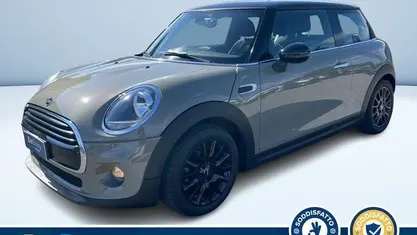 Grigio Usata 2018 Mini Cooper D Business Due volumi | 14.500 € (Buon prezzo)