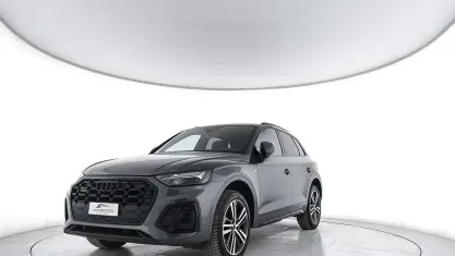 Usata Audi Q5 S-line plus 204 CV (150 kW) 2023 Grigio SUV