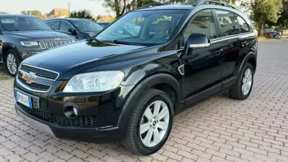 Usata Chevrolet Captiva Sport 150 CV (110 kW) 2008 Nero SUV