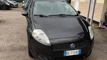 Usata Fiat Grande Punto 75 CV (55 kW) 2007 Utilitaria