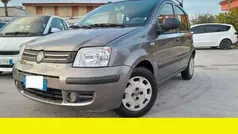 Grigio Usata 2012 Fiat Panda Pop Due volumi | 4499 € (Buon prezzo)