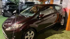 Usata 2010 Ford Fiesta Titanium Due volumi | 4300 € (Ottimo prezzo)