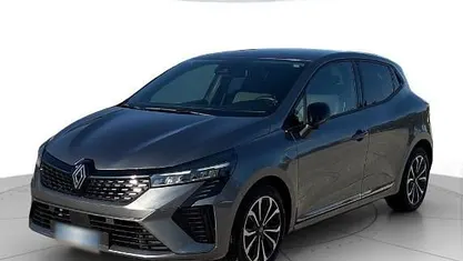 Grigio grafite Usata 2024 Renault Clio V Techno Tre volumi | 15.600 € (Buon prezzo)