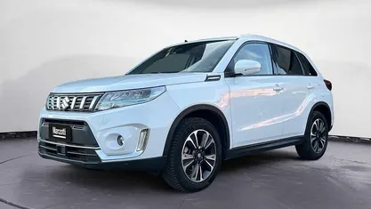 Bianco Usata 2021 Suzuki Vitara SUV | 19.500 € (Buon prezzo)