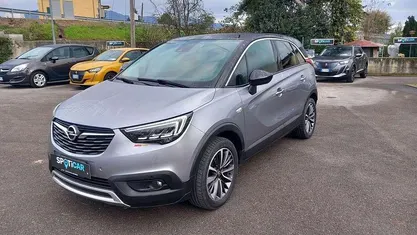 Grigio Usata 2020 Opel Crossland X Ultimate SUV | 12.500 € (Buon prezzo)