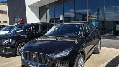 Begagnad Jaguar E-Pace SE 150 HK (110 kW) 2018 Svart SUV