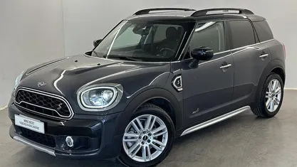 Usata Mini Cooper SD Countryman Hype 190 CV (139 kW) 2019 Thunder grey metallic SUV
