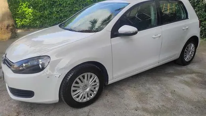 Usata VW Golf VII United 105 CV (77 kW) 2012 Bianco Berlina